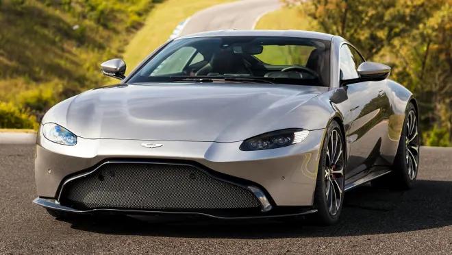 Aston Martin Vantage 