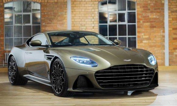 Aston Martin DBS Superleggera 