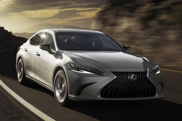 New Lexus ES 