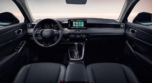 View of the multimedia bulkhead of the Honda HR-V E HEV