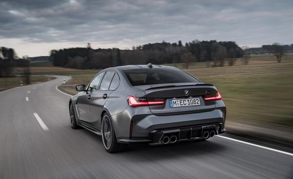 Rear view of the BMW M3 GTS