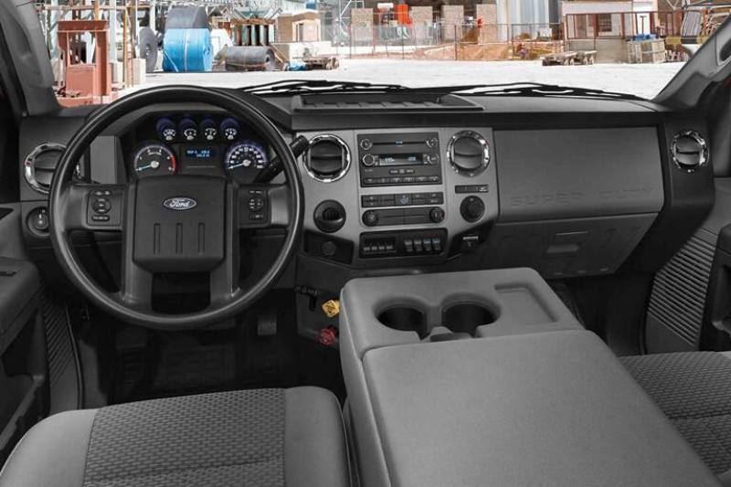 Ford F-750 Tonka torpedo compartment view