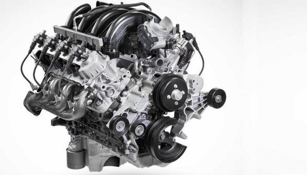 Ford King Ranch F350 engine view