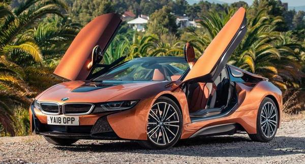 BMW i8