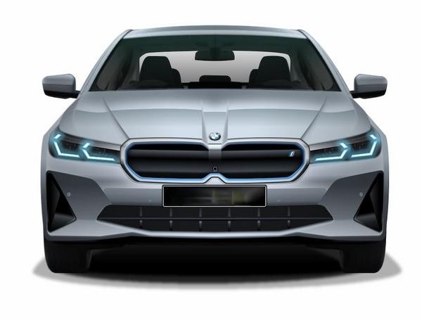 BMW i5EV