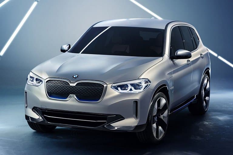 BMW iX3